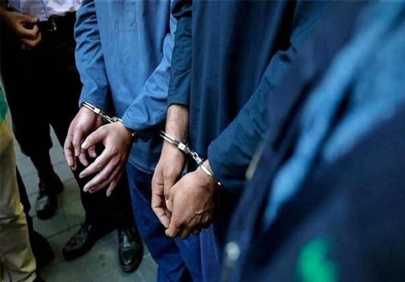 دستگیری ۴ نفر در ماجرای ضرب و شتم یک خانم مقابل مدرسه ۱۳ آبان