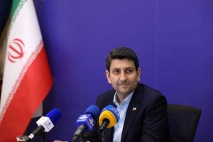 وزیر ارتباطات: هوش مصنوعی تهدید و فرصت همزمان برای توسعه کشور است