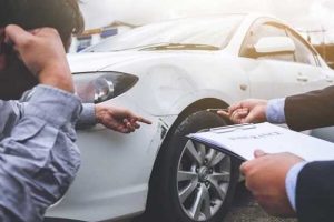 نداشتن معاینه فنی خودرو مانع استفاده از بیمه نیست