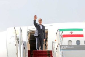 پزشکیان عازم عمان شد