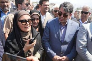 آغاز عملیات اجرایی آماده سازی اراضی طرح نهضت ملی مسکن و جوانی جمعیت شهر جیرفت در سایت ۱۷۸ هکتاری