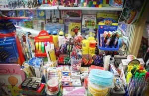 مشارکت فعالان نوشت‌افزار در تأمین لوازم‌التحریر دانش‌آموزان کم‌برخوردار/ میانگین رشد قیمت نوشت‌افزار به ۳۰ درصد رسید