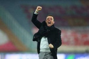 اوسمار بامداد چهارشنبه در تهران/ سرمربی برزیلی فعلا با ۲ دستیار در پرسپولیس