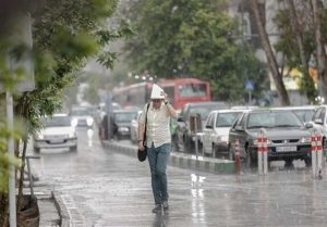 رگبار باران و رعد و برق در شمال غرب و شمال شرق کشور