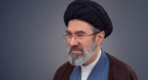 رهبر انقلاب: شرط اول غلبه حق بر باطل اتحاد مسلمین در مقابل کفر جهانی است